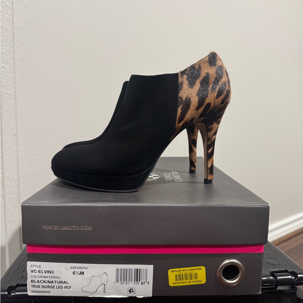 Vince Camuto Black and Leopard Heeled Boots